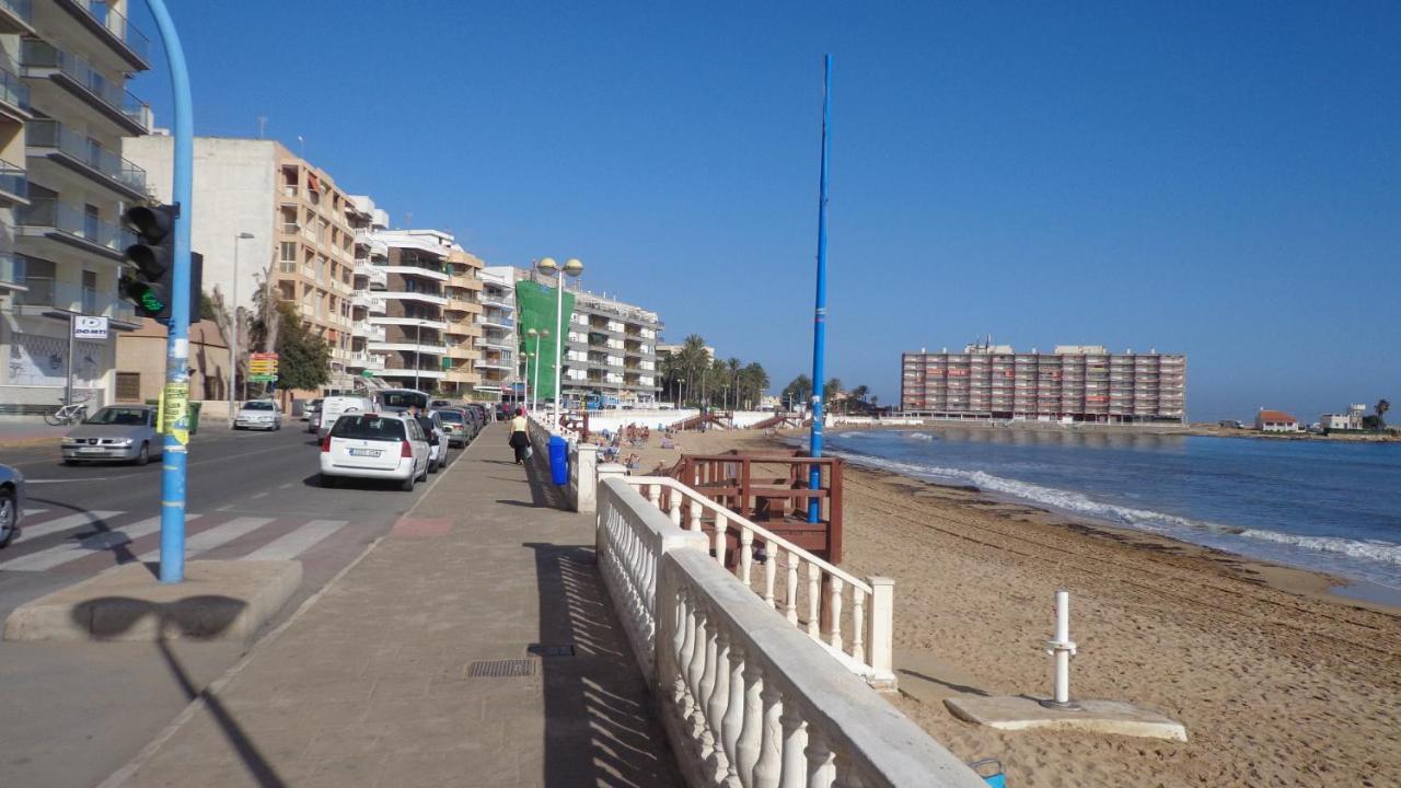 duplex calas blancas Torrevieja Exterior foto