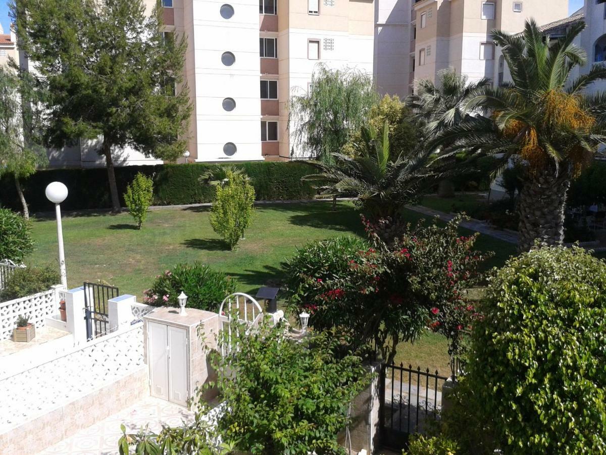 duplex calas blancas Torrevieja Exterior foto